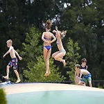 Safaritent 6 Vakantiehuis Vessem