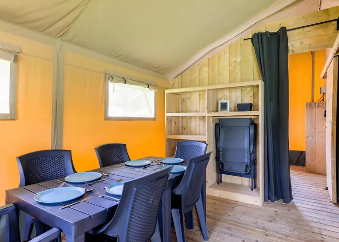 Safaritent 6 Glamping Vessem